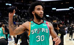 Spurs bez Sochana lepsi po dogrywce od Kings