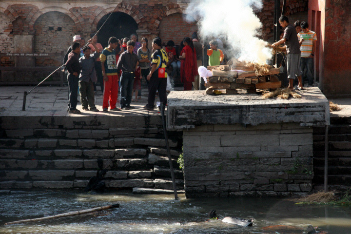 Nepal, Kathmandu, okolice Świątyni Pashupatinath