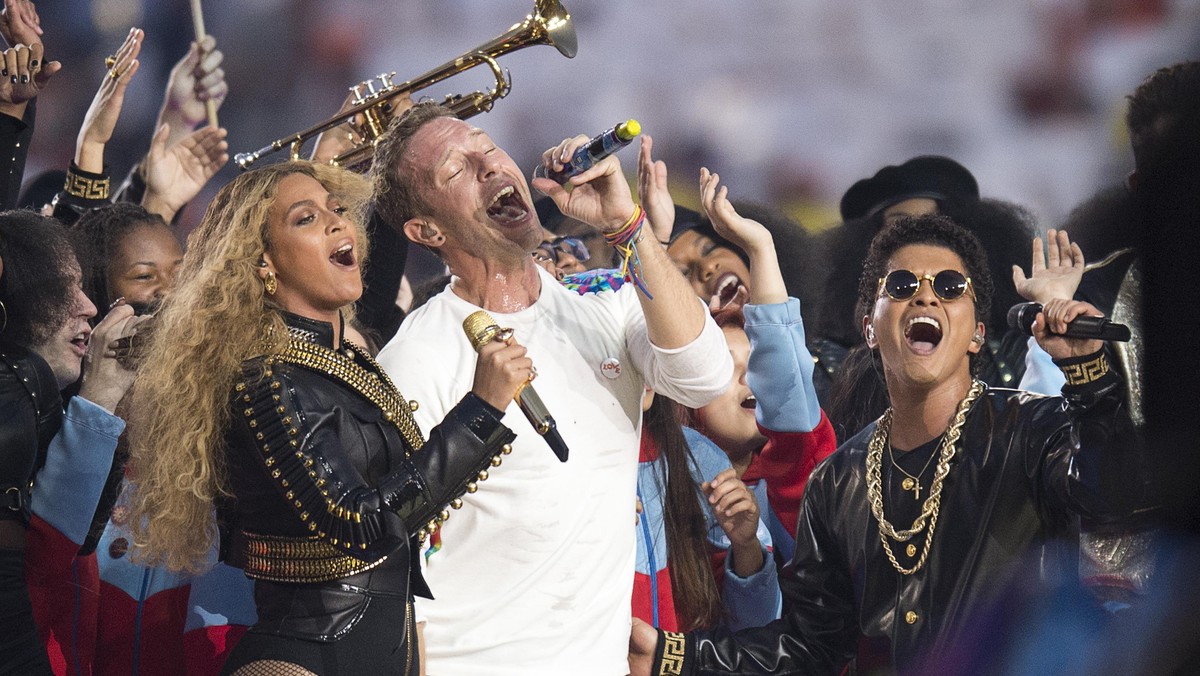 NFL '16: SUPER BOWL 50: HALFTIME SHOW