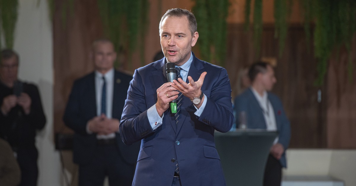 Czy Karol Nawrocki będzie niezależny od PiS? Polacy zabrali głos [SONDAŻ]