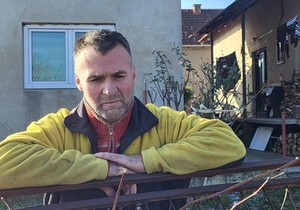 Petrovićima je groblje "stiglo" do kućnog praga