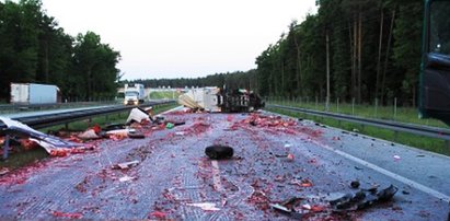 Truskawki zablokowały ekspresową S8