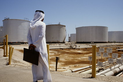 Saudyjski koncern naftowy podał najnowsze wyniki. Choć jego zysk spadł, zarobił niebotyczną kwotę