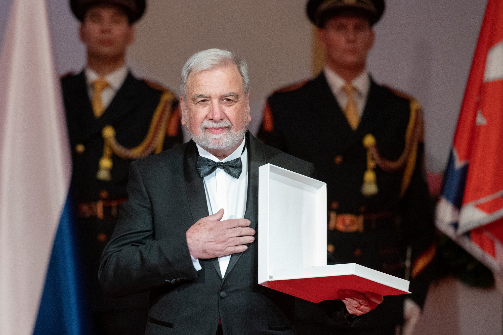 Dobiáš získal Rad Ľudovíta Štúra I. triedy za mimoriadne zásluhy o rozvoj Slovenskej republiky v sociálnej oblasti, najmä v oblasti zdravotníctva.