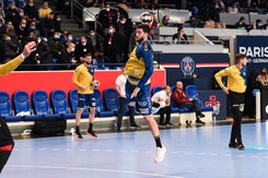 LM piłkarzy ręcznych. Łomża Vive liderem mimo trzeciej porażki