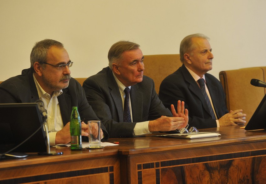 Mihajlo Pantić, Dušan Kovačević i Miro Vuksanović u SANU