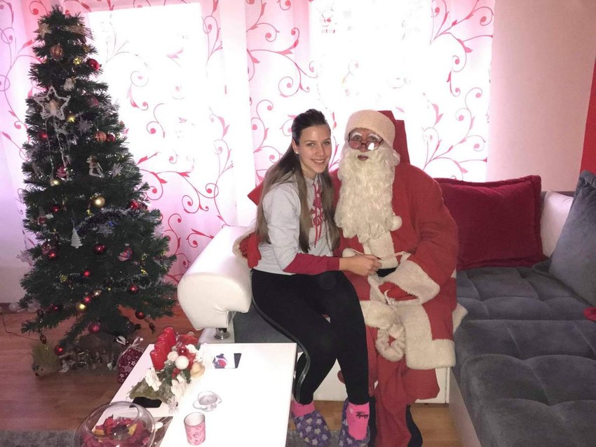 Janoš Đemant sa unukom Elizabetom Đemant