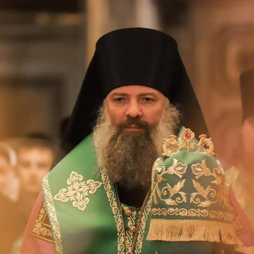 Pitirim Tvogorov javno je pozivao da se hramovi ne obilaze tokom epidemije i zbog toga je bio kritikovan