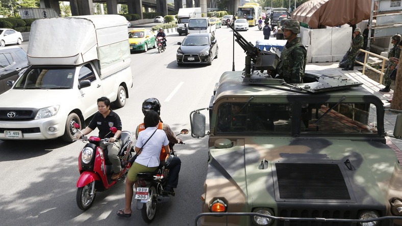 Stan wojenny w Tajlandii. Ambasada RP: Turyści są bezpieczni