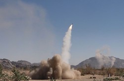 Gorąco na Morzu Czerwonym. Grecki statek trafiony rakietą