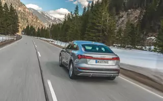 Audi e-tron Sportback – najładniejszy elektryczny SUV