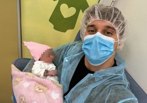 Porodila se Aleksandra Bursać