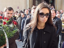 Kaczyńska uderza w media i "jednego z etatowych ekspertów"