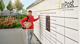 bloomberg: to fundusz advent chce przejąć inpost