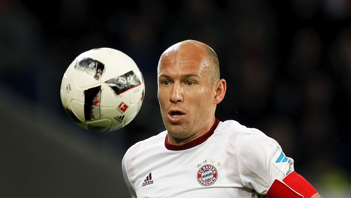 Bayern Monachium przegrał na wyjeździe z TSG 1899 Hoffenheim 0:1 we wtorkowym meczu Bundesligi. Arjen Robben, skrzydłowy mistrzów Niemiec, powiedział, że jego zespół słabo zagrał w pierwszych 45 minutach.