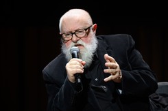 Prof. Bralczyk: Sformułowania typu 'osoba zwierzęca' będą mnie raziły jeszcze przez dłuższy czas