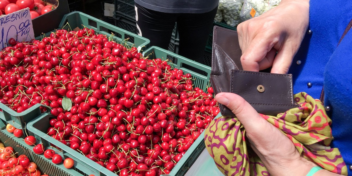 Nasze dochody rosną, ale kupić za nie będziemy mogli z każdym miesiącem mniej. Powód? Niskie zbiory, import żywności do Chin i rosnące ceny.