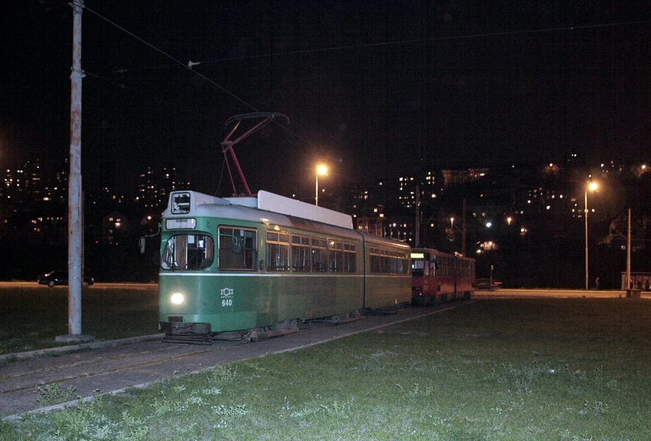 Švajcarski tramvaji stizali su kao donacija iz Bazela                      foto: R. Ristić