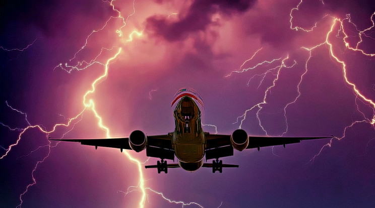 Az American Eagle egyik Arkansasba tartó repülőgépébe villámcsapott leszállás közben / Fotó: Pixabay/illusztráció