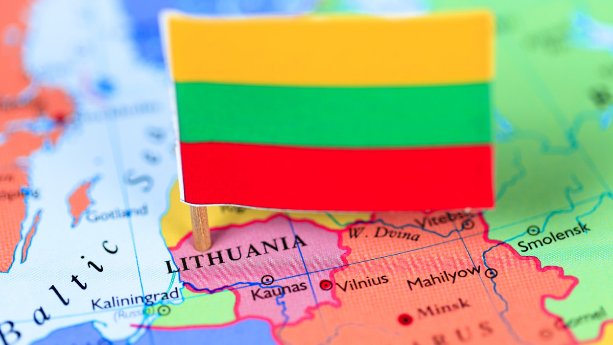 Litewskie partnerstwo strategiczne z Polską podupadło – ocenił ambasador UE w Moskwie Vygaudas Uszackas, b. szef MSZ Litwy. W wywiadzie dla prywatnej telewizji litewskiej wyraził nadzieję, że przywódcy Litwy dołożą starań, by odbudować relacje z Polską.