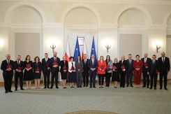 Rząd Mateusza Morawieckiego zaprzysiężony. Politolog: PiS postawił na osoby, które nie mogły odmówić