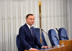 Prezydent Duda napisał list do zwolenników teorii o zamachu w Smoleńsku
