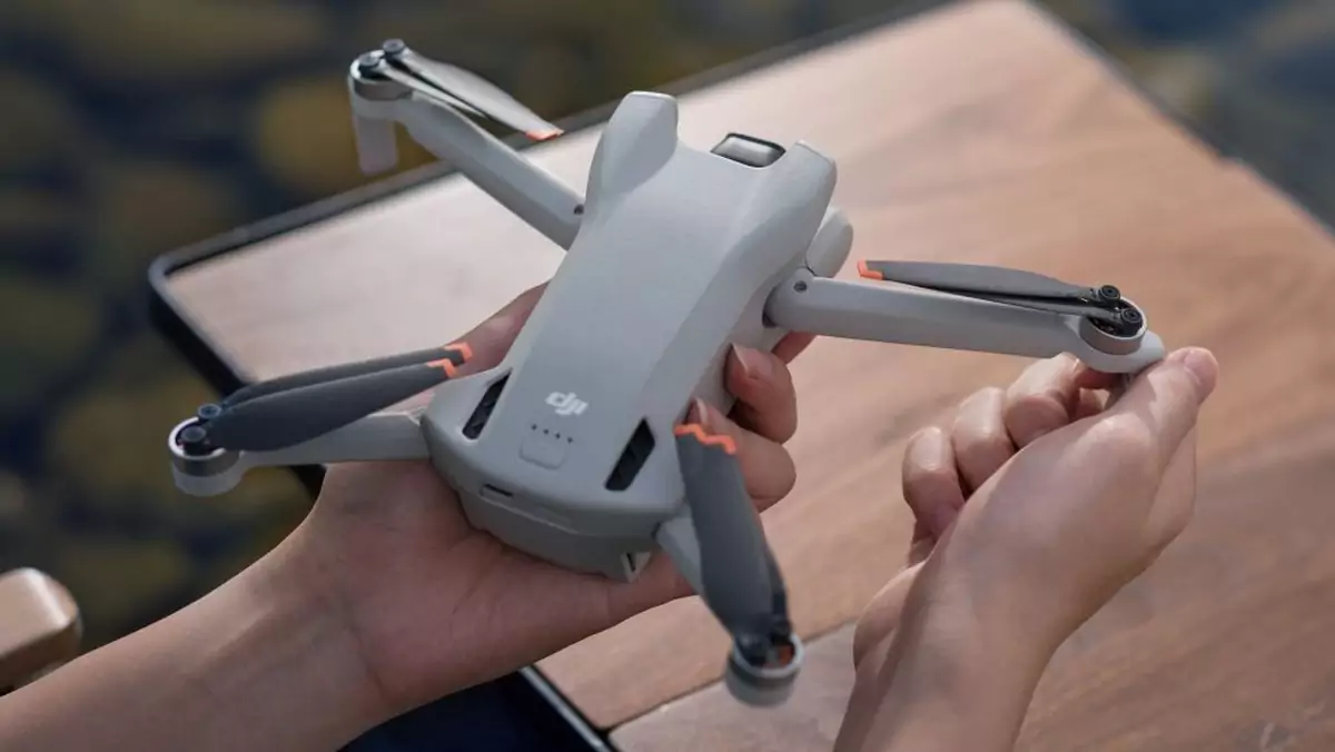 DJI Mini 3 to znakomity towarzysz na letnie wojaże