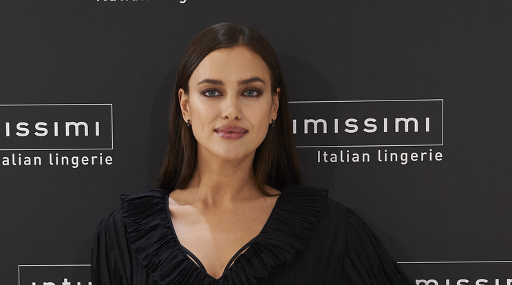 Újabb szexi képet oszott meg Irina Shayk/Fotó: Northfoto