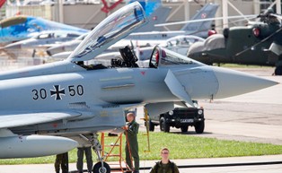 Niemcy chcą przekazać Polsce system przeciwlotniczy Patriot i myśliwce Eurofighter