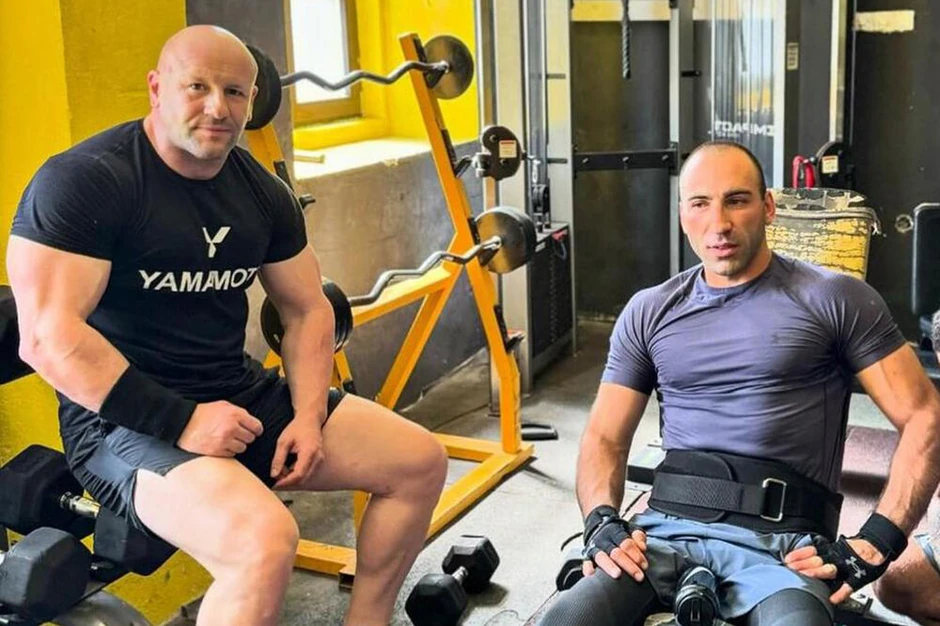 I prijatelji Roganovića oprostili su se čituljama od svog druga