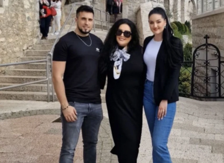 Dragana Mirković sa decom