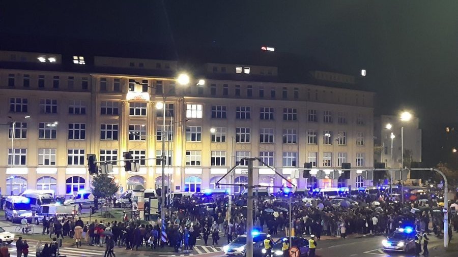 Protest przed siedzibą PiS