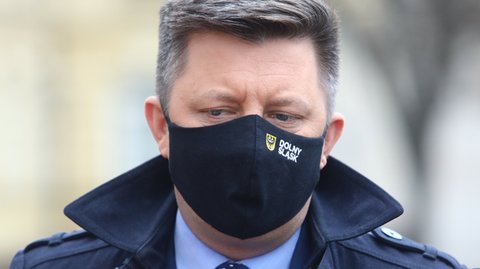 Ze złożonego w ubiegłym roku oświadczenia majątkowego wynika, że Michał Dworczyk nie posiada żadnych zasobów pieniężnych, zarówno w złotówkach, jak i obcych walutach. 