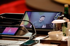 Zełenski powtarza: Rosyjskie rakiety uderzyły w terytorium Polski