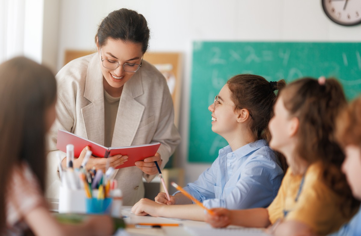 6 dużych zmian w szkołach od roku szkolnego 2026/2027 roku. Nowe przedmioty, więcej godzin i obowiązkowy tydzień projektowy