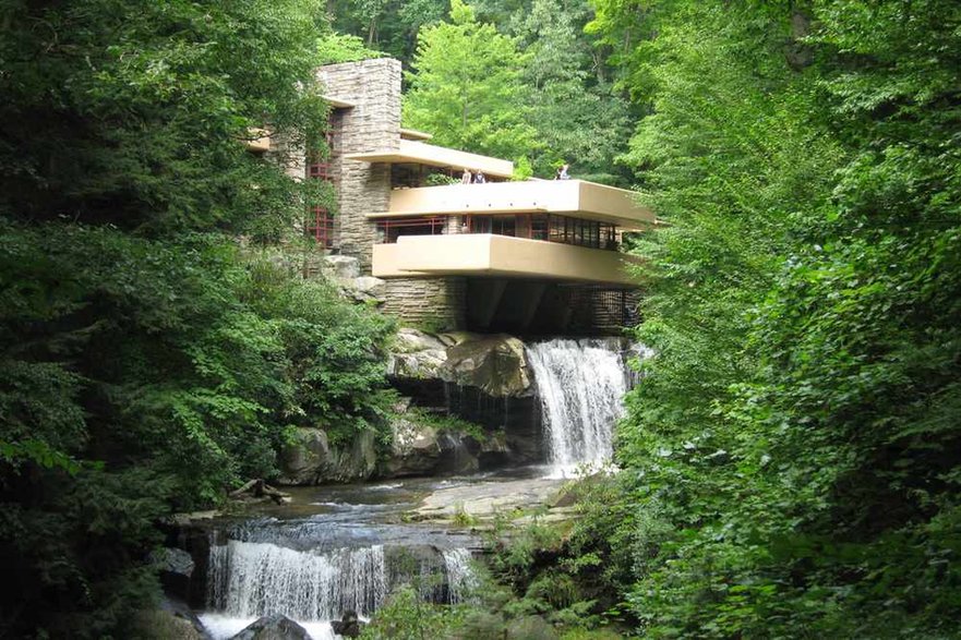 Fallingwater jako przykład architektury organicznej