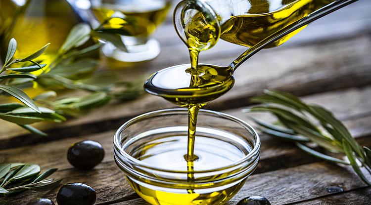 Az olívaolajat folyékony aranynak is nevezik Fotó: Getty Images