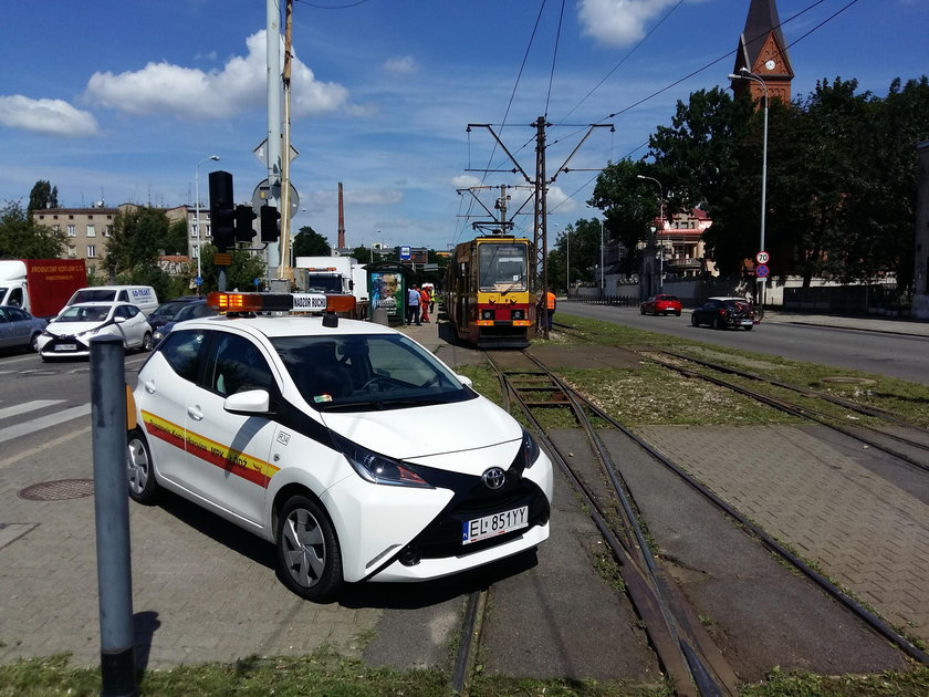 Zderzenie tramwajów w Łodzi. Są ranni. Przyczyna? Śliska szyna