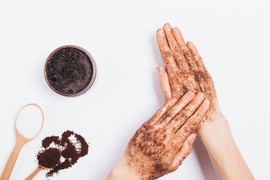 Ovog leta SVI PERU RUKE KAFOM I ŠEĆEROM: Kad saznate zašto, odmah ćete probati!