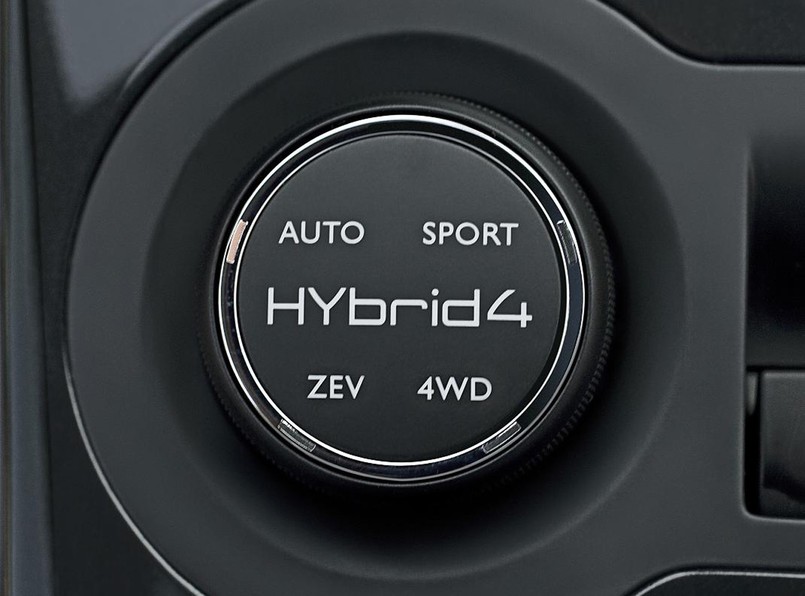 Peugeot 3008 HYbrid4 - pierwsza hybryda z dieslem