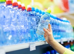 Nie roztop się! Dziewięć porad, jak przetrwać upał