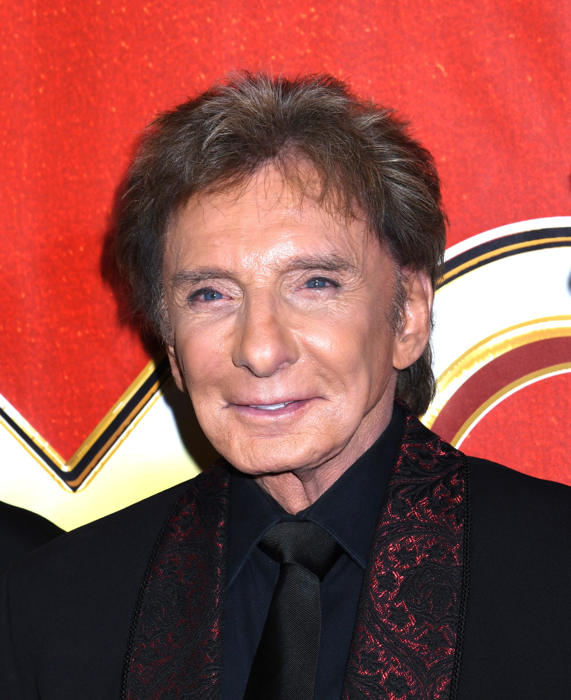 Spevák Barry Manilow.