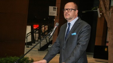 Prezydent Adamowicz pisze do Zbigniewa Ziobry z wnioskiem o delegalizację ONR