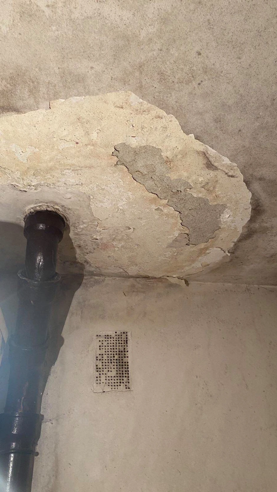 Izgled stana koji se nalazi ispod onog u kome je Dejan živeo