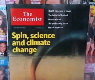 Chociaż ludzie czytają coraz mniej gazet, popularność "The Economist" rośnie