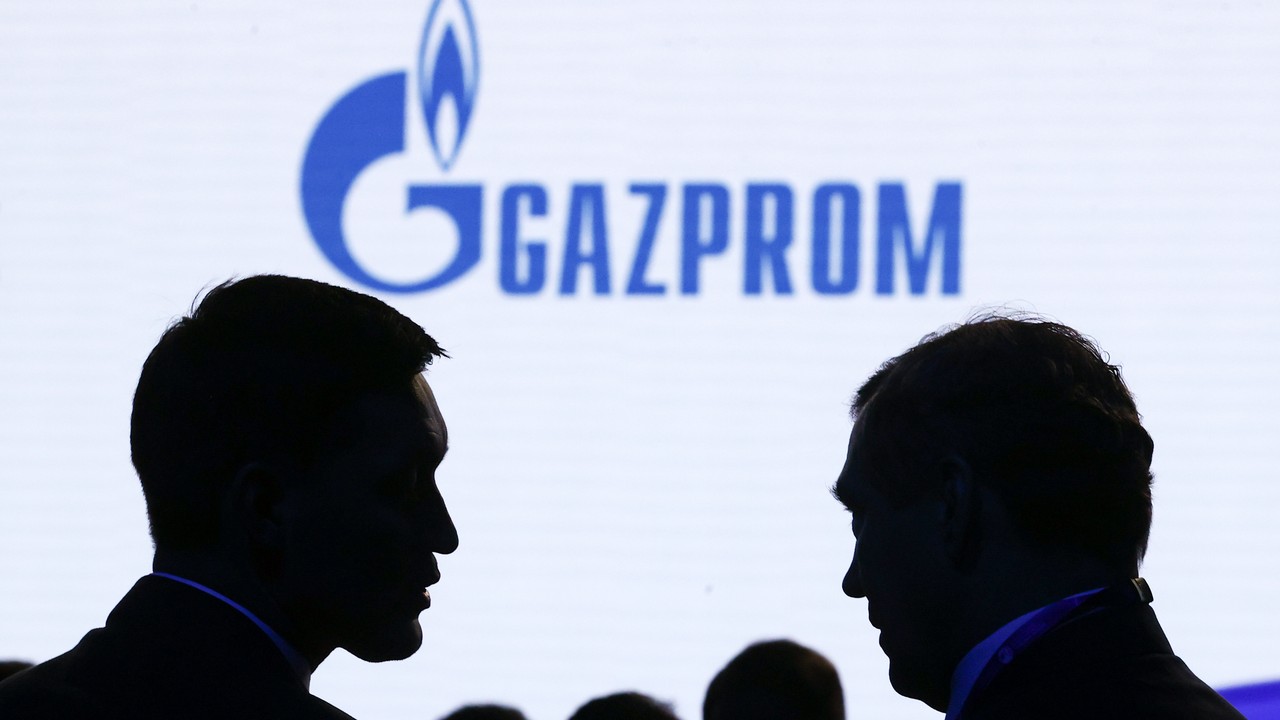 Gazprom szoruje po dnie i chwyta się brzytwy. Chiny odrzucają wyciągniętą dłoń i zostawiają Putina na pastwę losu