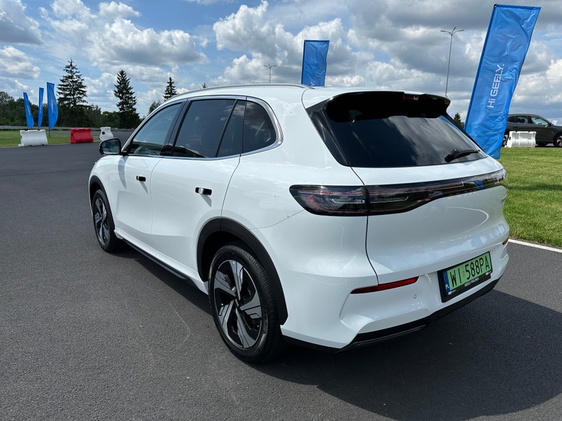 Geely EX5