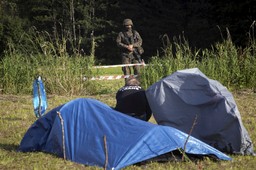 Chorzy migranci. A gdzie PCK?  [OPINIA]