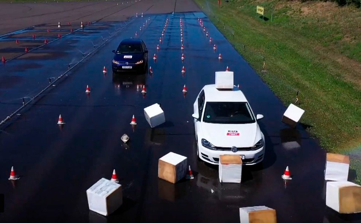 Test opon całorocznych z Chin