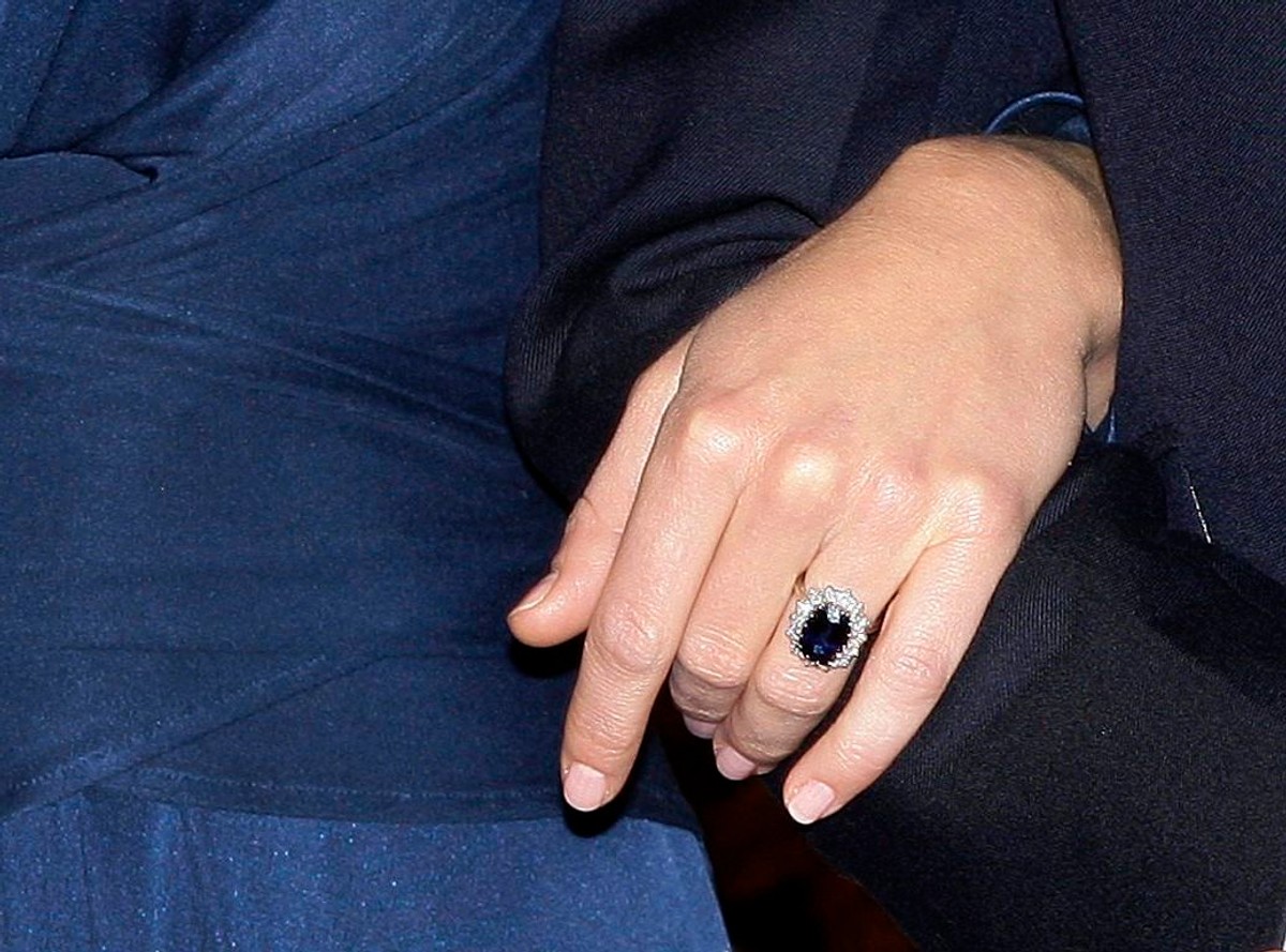 William podarował Kate pierścionek zaręczynowy matki